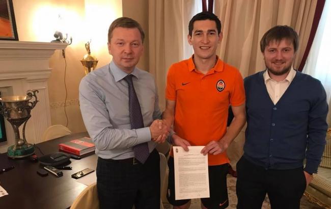Степаненко подписал новый контракт с "Шахтером"