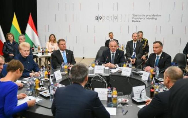 "Бухарестская девятка" заявила об угрозе РФ в Черном и Балтийском морях