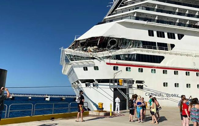 У Мексиці зіткнулися круїзні лайнери, є постраждалі
