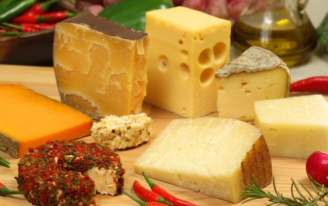 Россия не допустила ввоз в Крым крупной партии украинского сыра
