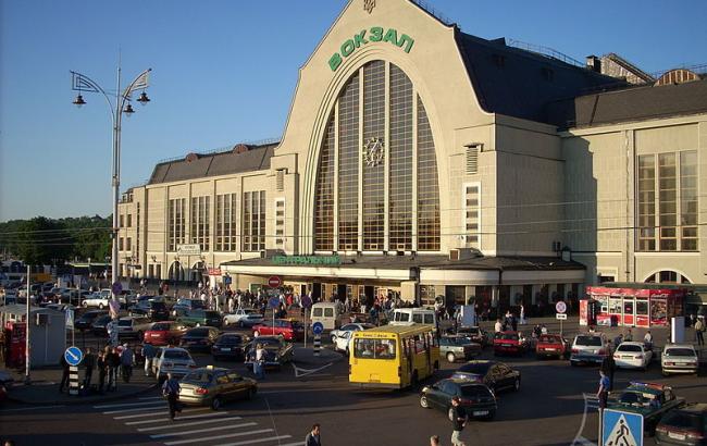 У поліції розповіли подробиці стрілянини на залізничному вокзалі в Києві