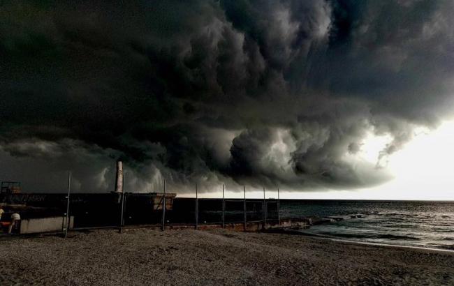 ГСЧС предупреждает об ухудшении погодных условий в отдельных областях 7-8 июля