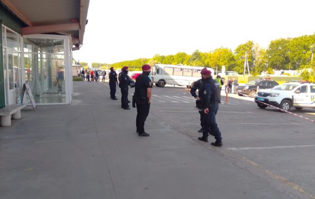 На ринку "Столичний" прогриміли вибухи