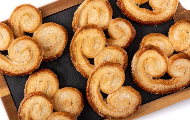 Домашнє печиво "вушка" за кілька хвилин: готується легше, ніж здається