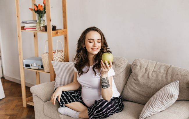 Лікар назвала продукти, які не можна їсти вагітним перед пологами