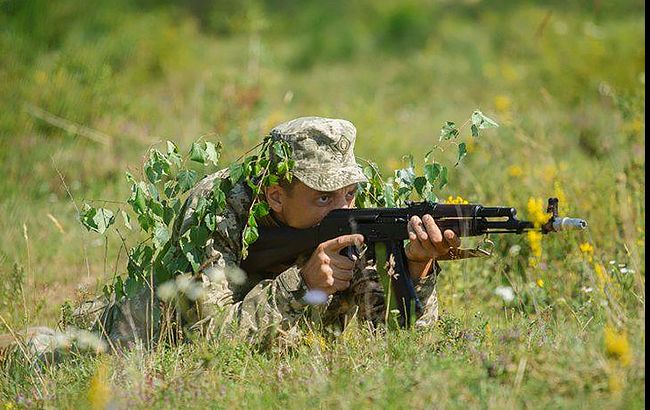 В зоні АТО за добу загинули 2 українських військових, ще 4 поранено