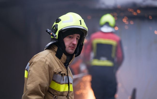Атака дронів на Київ: під ударом Солом&rsquo;янський район, горять квартири, є постраждалі