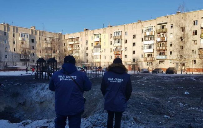 Росіяни вдарили по місту у Сумській області, є травмований (фото)