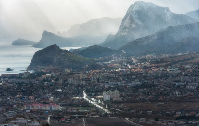 З'явилися супутникові знімки після удару по центру зв'язку РФ під Алуштою