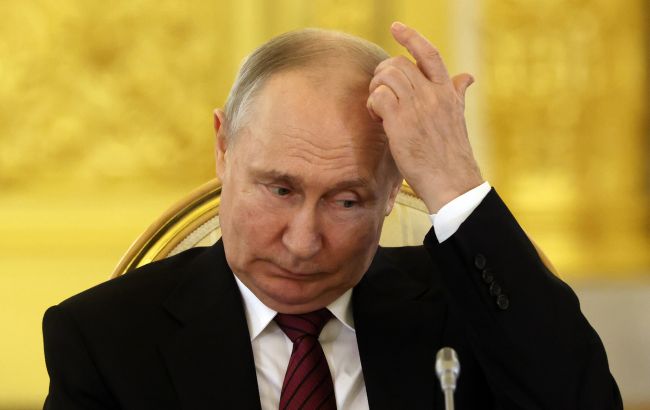 В РФ заявили, що вертоліт Путіна потрапив в "епіцентр" атаки дронів на Курщині