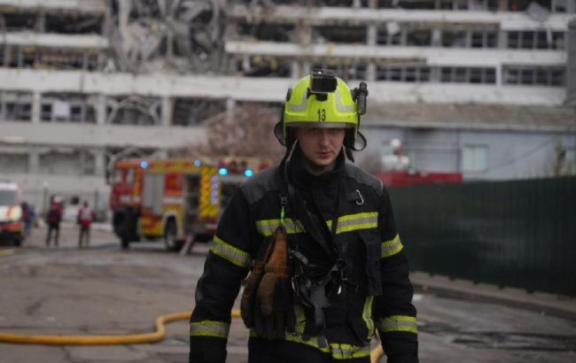 Експерт про нічну атаку РФ: щось пішло не за планом, наче "годинники не перевели"