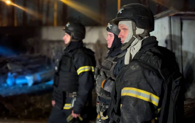 Поліція показала перші хвилини після обстрілу Кривого Рогу (відео)