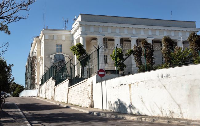 У Севастополі вибухи, оголошена повітряна тривога