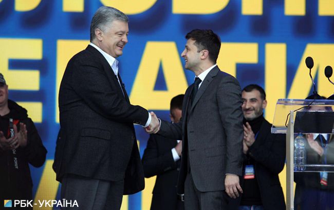 Порошенко перейшов на сцену Зеленського