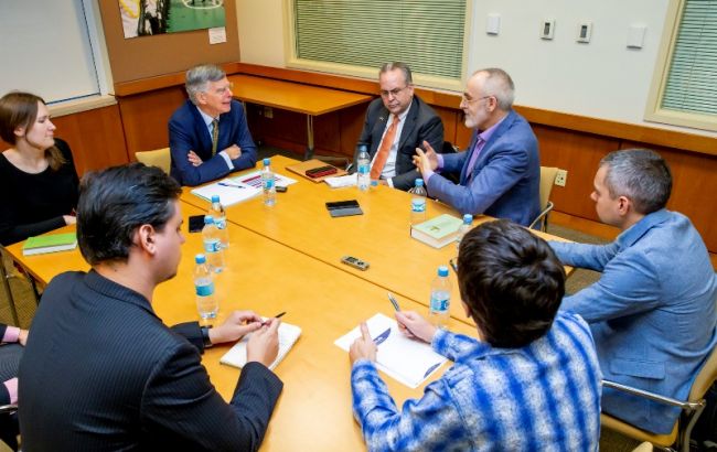 Тейлор: посольство США помогает с поиском инвестора для "Мотор Сич"