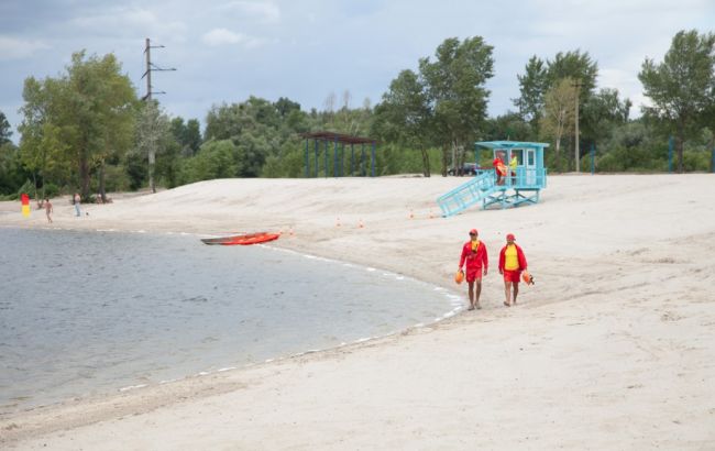 КГГА объявила об открытии нового пляжа "Троещина"