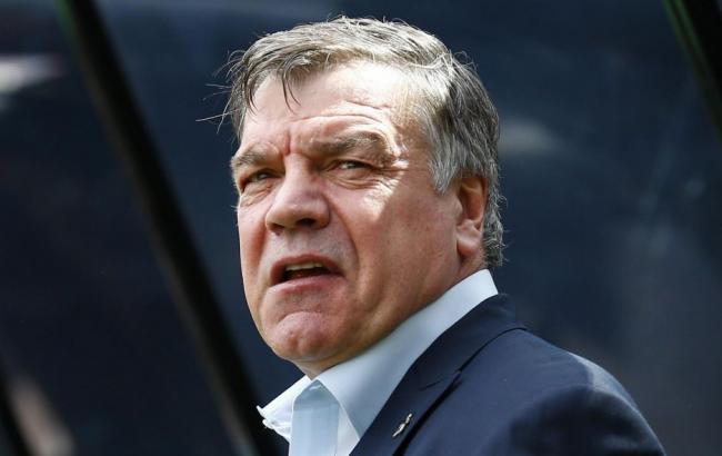 Группа тренеров английской Премьер-лиги подозреваются в коррупции