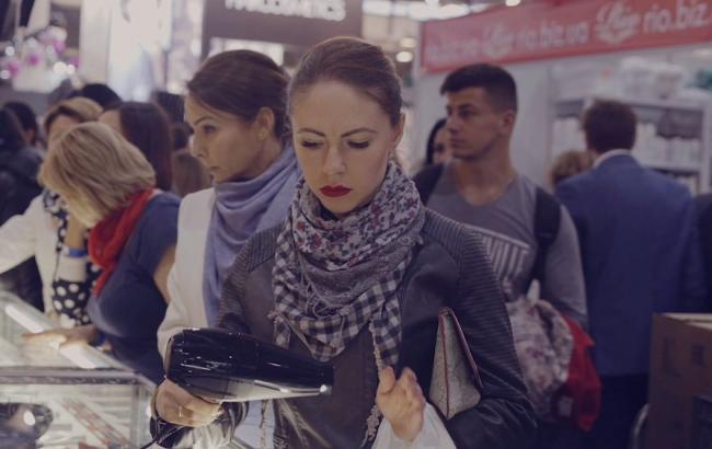 Парикмахерский профессиональный фен для волос &ndash; как выбрать модель для работы?