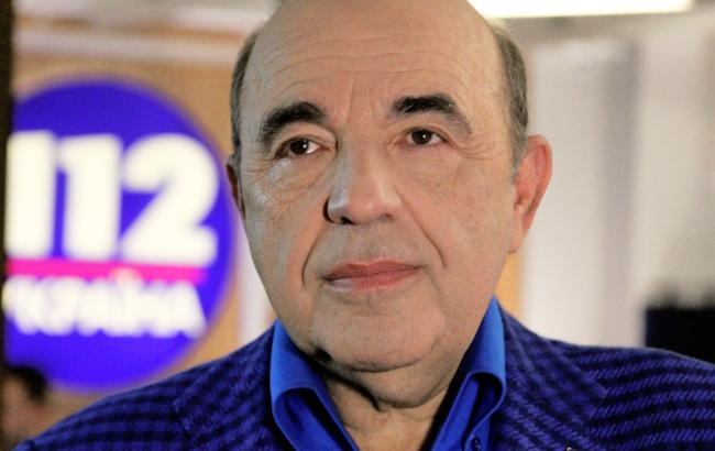 Госбюджет-2018 нацелен лишь на то, чтобы еще год "кормить" чиновников, - Рабинович