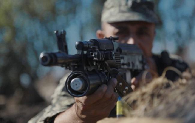 За прошедшие сутки в АТО пострадали 5 украинских военных