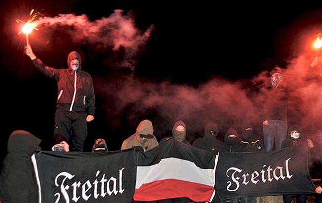 В Германии провели рейды в домах сторонников экстремистов