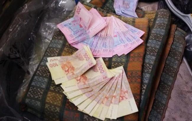 В Черкасской области СБУ задержала на взятке патрульного полиции