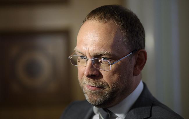 САП открыла производство по материалам пленок Онищенко