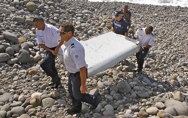 Поиски обломков пропавшего над Индийским океаном Boeing завершены