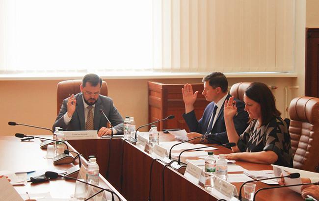 НАПК проверит декларации еще трех украинских чиновников