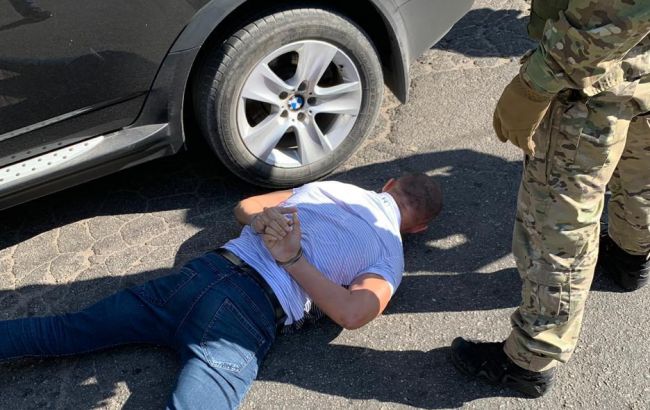 В Кировоградской обл. спецназ задержал объявленного в розыск сотрудника СБУ