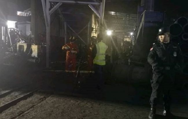 У Китаї затопило вугільну шахту, є жертви