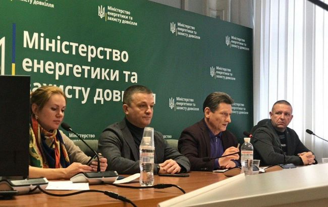 Нардеп Мороз призвал власть принять меры по спасению угольной промышленности