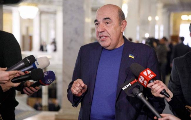 Рабинович рассказал, почему его фракция поддержала отставку Рябошапки