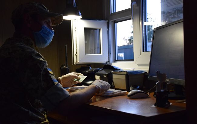 В Украине расширили перечень лиц, от которых не требуют самоизоляцию при въезде