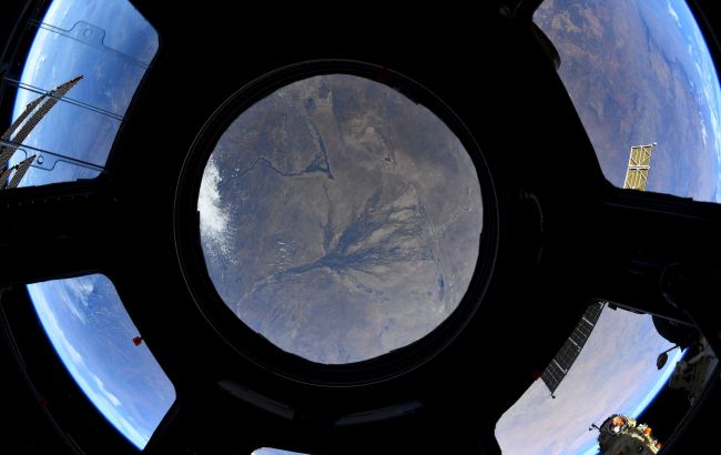 Астронавт МКС показал как выглядит ночной Египет из космоса: яркий кадр