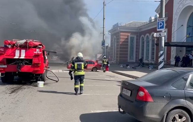 Удар по железнодорожному вокзалу в Краматорске: среди погибших есть дети