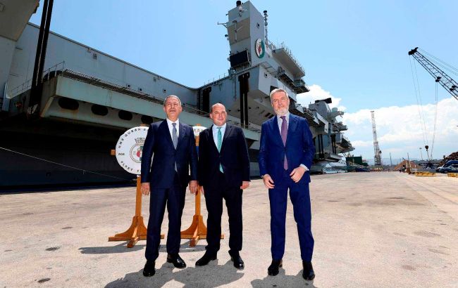 Министры обороны Турции, Италии и Британии встретились в Стамбуле. Обсудят войну в Украине