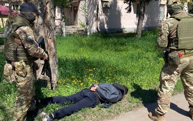 Передавав окупантам дані про позиції ЗСУ. У Краматорську затримали інформатора