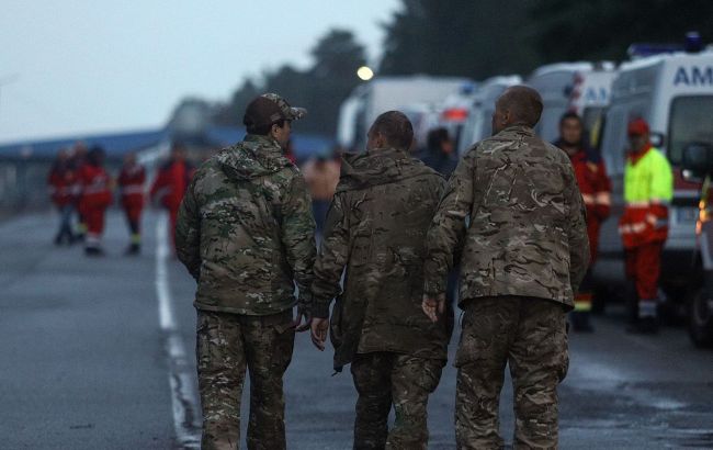 Із легендою до кінця. Виходячи з "Азовсталі", співробітник СБУ таємно здав шеврони