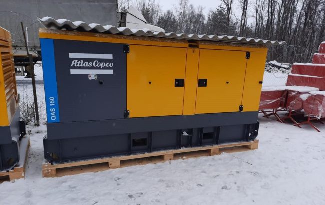 Норвегія передала партію генераторів українським прикордонникам (фото)