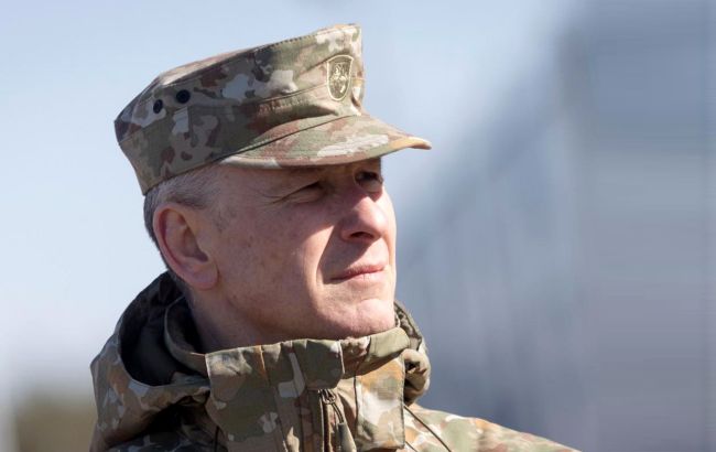 Постачання західних танків Україні гальмує брак військових навичок, - глава армії Литви