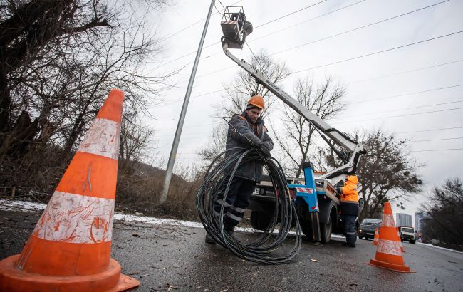 Дефіцит потужності відсутній, мережеві обмеження діють лише в Одесі, - "Укренерго"