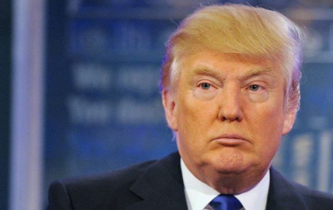 Трамп назвал "смешной" информацию о вмешательстве России в выборы в США