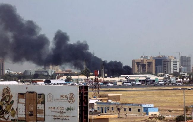 Переворот у Судані. Кількість жертв наближається до 100, у лікарнях закінчуються запаси