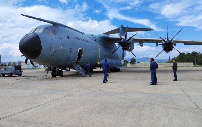 Евакуація з Судану: військовий літак Туреччини потрапив під обстріл
