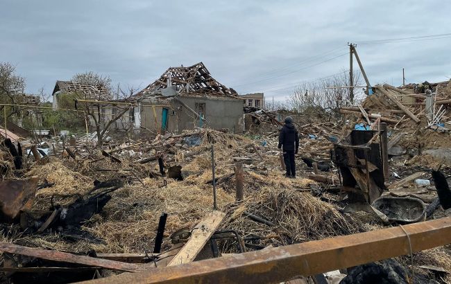 Росіяни з РСЗВ обстріляли Херсонську область: є загиблий та поранена