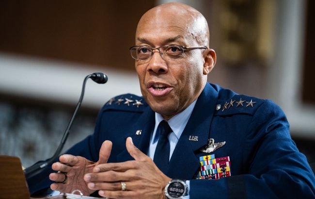 Politico дізналося, хто може очолити армію США після генерала Міллі