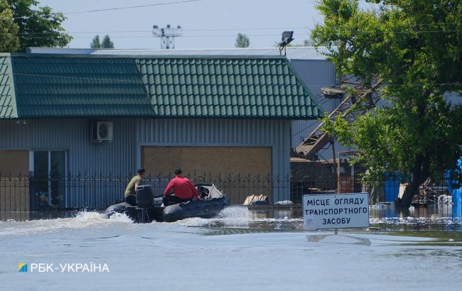 У Херсонській області за ніч вода впала на 20 см: яка ситуація у регіоні