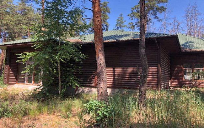 Суд заарештував майно дружини Медведчука на понад 300 млн гривень, його передадуть в АРМА