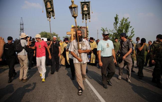 Крестный ход отказался ехать в Киев на автобусах